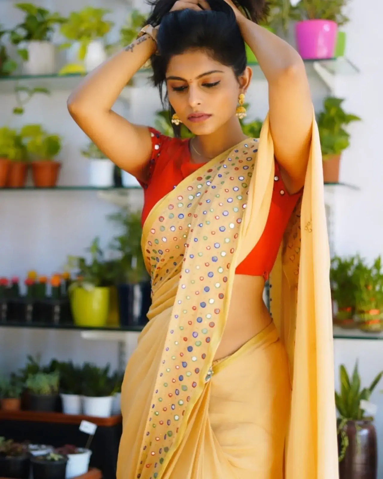 MOUNIKA REDDY PICS IN TRADITIONAL YELLOW SAREE 2